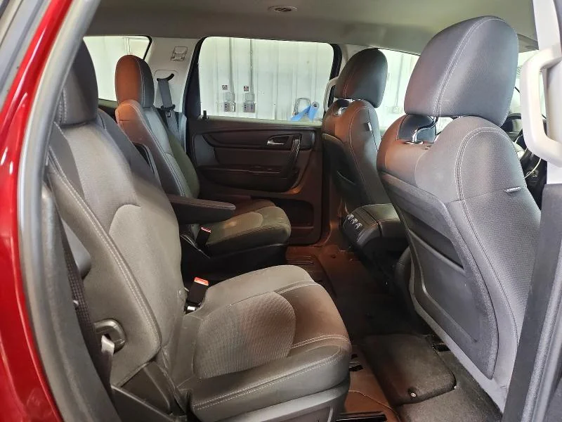 CHEVROLET TRAVERSE 2017 photo 11