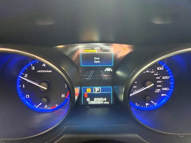 SUBARU LEGACY 2018 photo 9