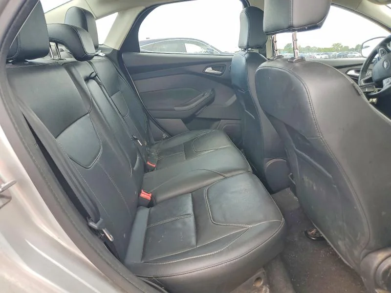 FORD FOCUS 2017 photo 10