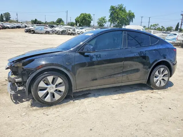 TESLA MODEL Y 2022 — FRONT END