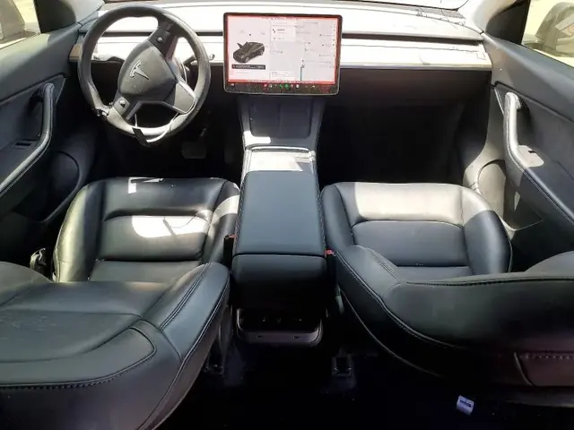 TESLA MODEL Y 2022 photo 8