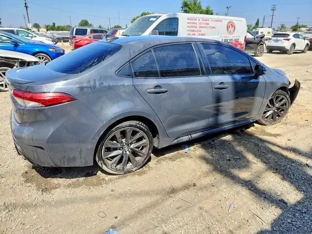 TOYOTA COROLLA 2024 photo 3