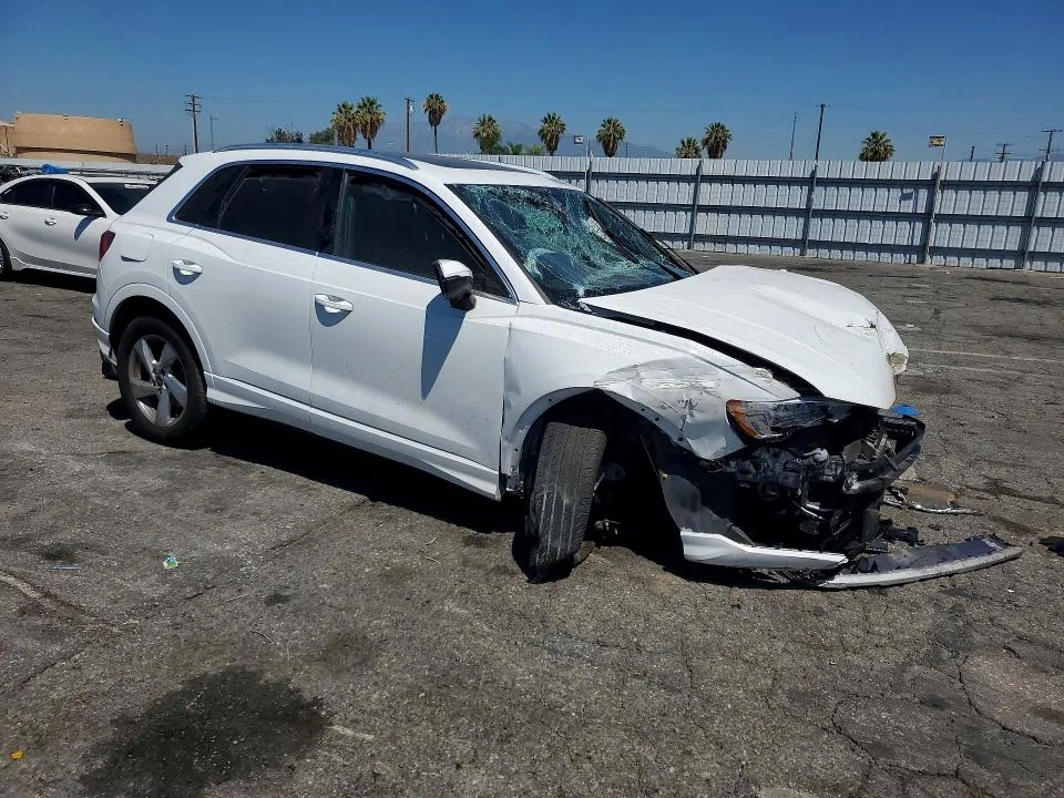 AUDI Q3 2022 photo 4