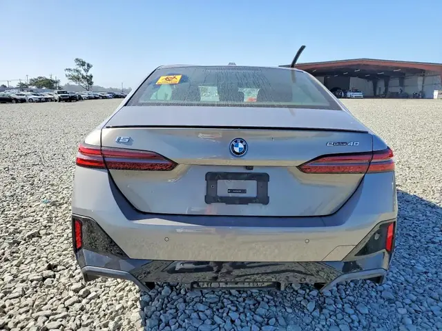 BMW I5 2024 photo 6
