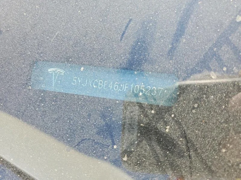TESLA MODEL X 2018 photo 12