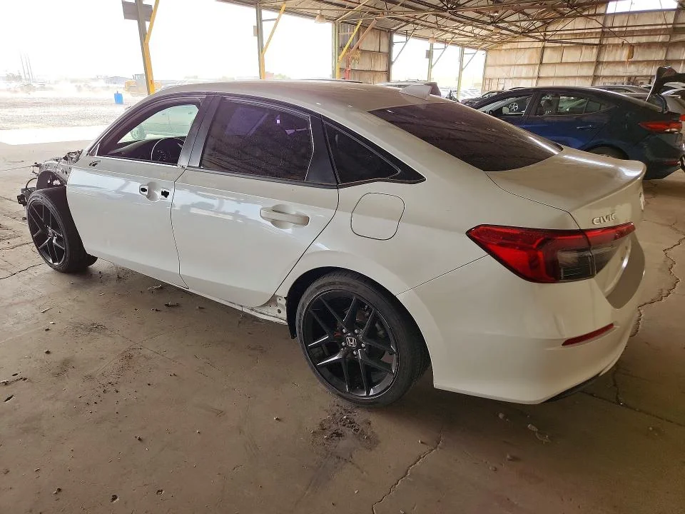 HONDA CIVIC 2023 photo 2