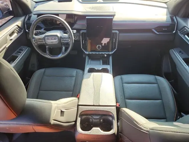 GMC ACADIA 2025 photo 8