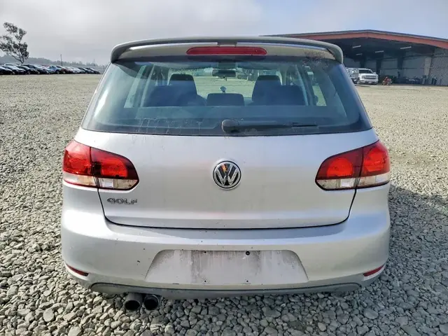VOLKSWAGEN GOLF 2011 photo 6