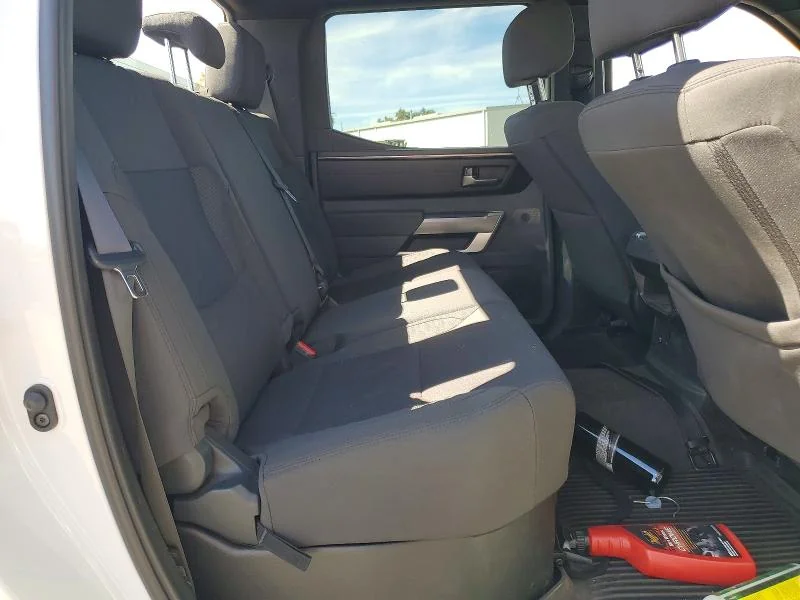 TOYOTA TUNDRA 2026 photo 10
