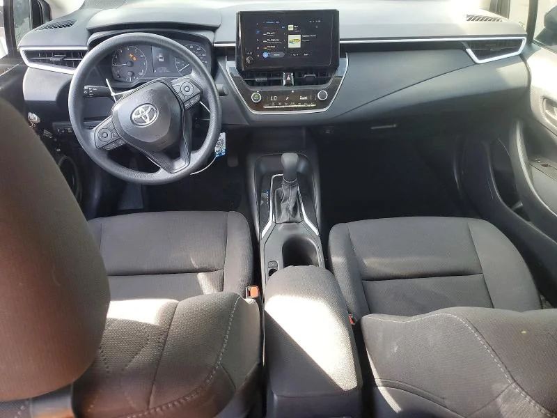TOYOTA COROLLA 2025 photo 8