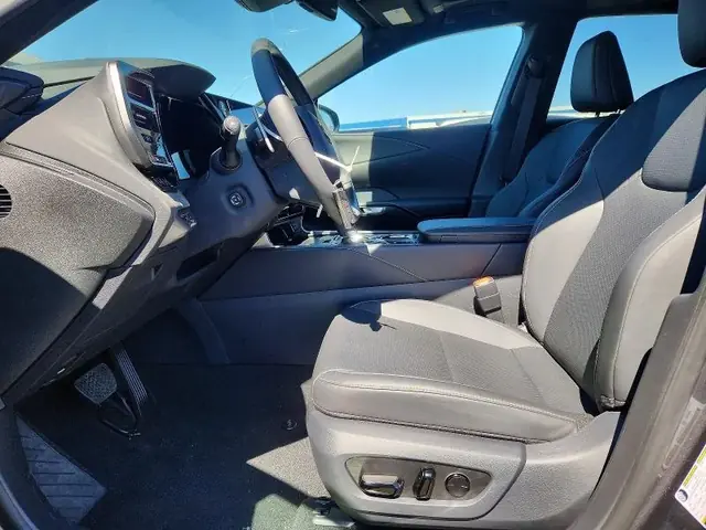LEXUS RX 350H 2026 photo 7