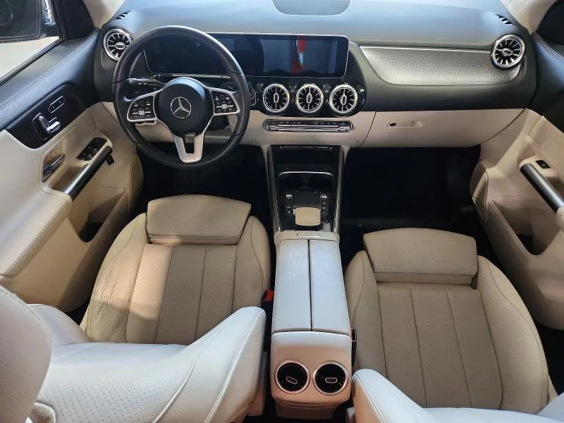 BMW M4 2024 photo 8