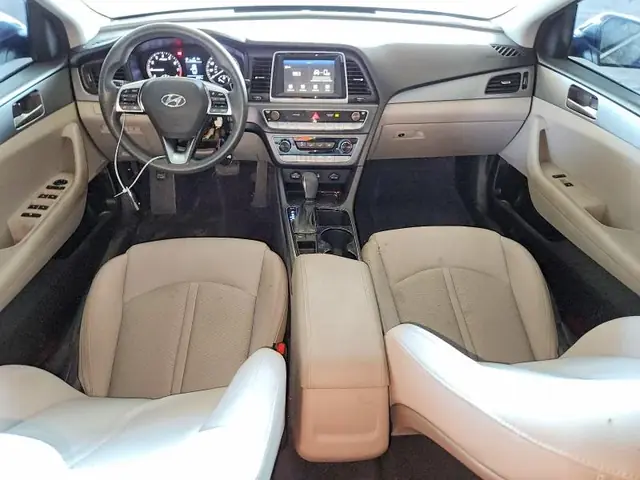 HYUNDAI SONATA 2019 photo 8