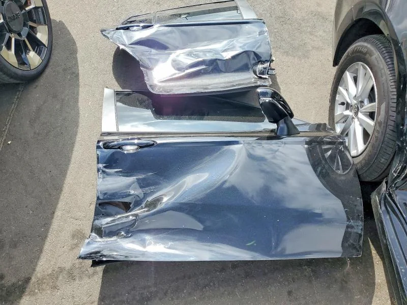 TOYOTA CAMRY 2026 photo 12