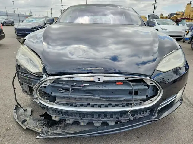 TESLA MODEL S 2013 photo 5