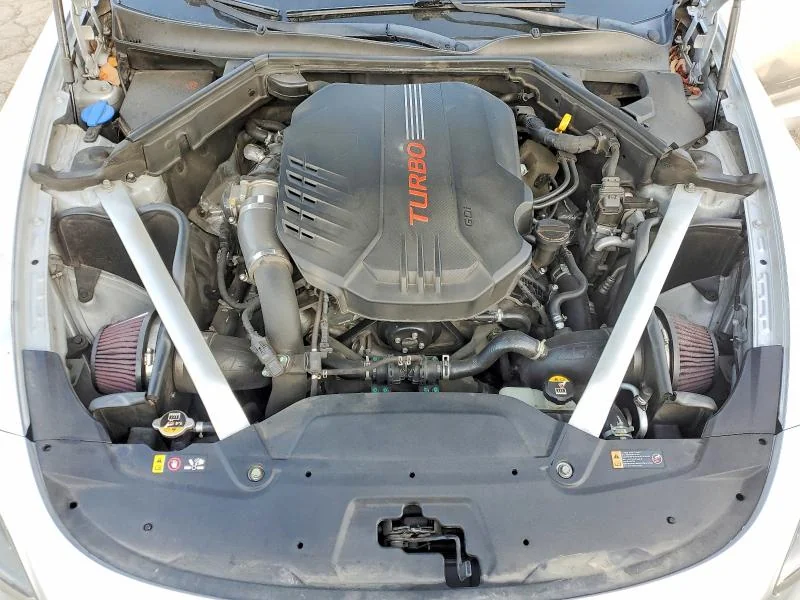KIA STINGER 2018 photo 11