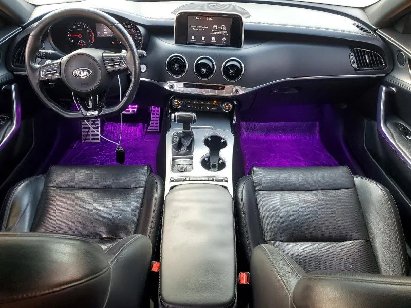 KIA STINGER 2018 photo 8