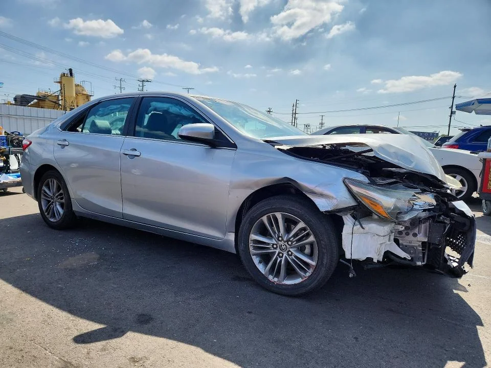TOYOTA CAMRY 2015 photo 4