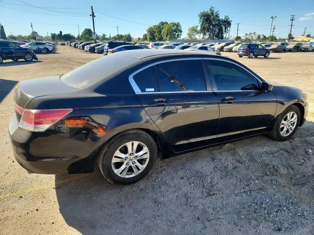 HONDA ACCORD 2011 photo 3