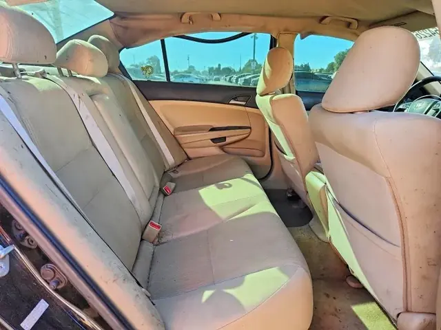 HONDA ACCORD 2011 photo 10