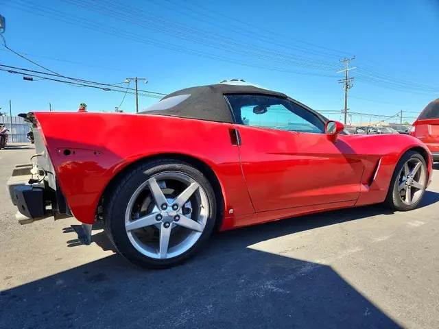 CHEVROLET CORVETTE 2005 photo 3