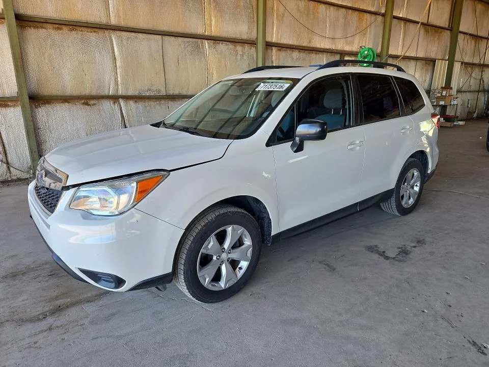 SUBARU FORESTER 2016 — REAR END