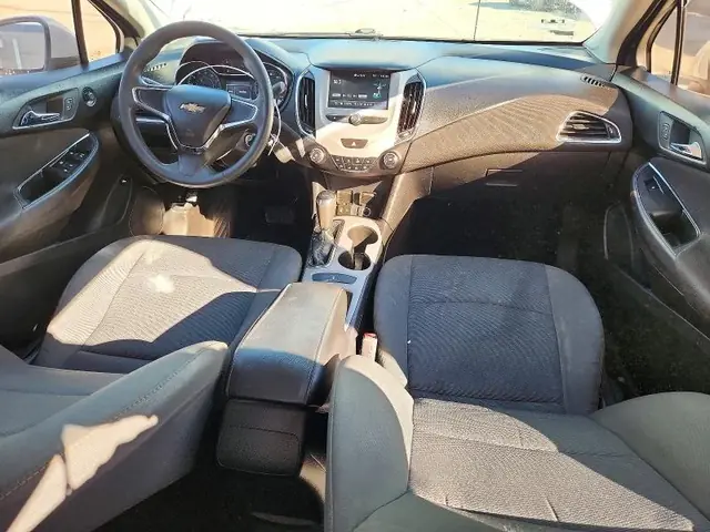 CHEVROLET CRUZE 2017 photo 8
