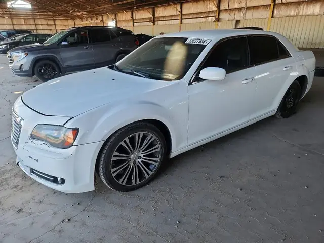 CHRYSLER 300 2013 — FRONT END