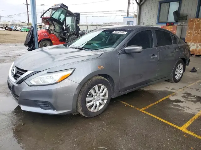 NISSAN ALTIMA 2016 — REAR END