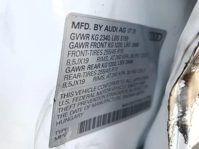 AUDI Q3 2025 photo 13