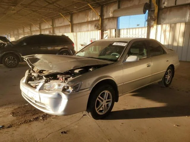 TOYOTA CAMRY 2000 — FRONT END