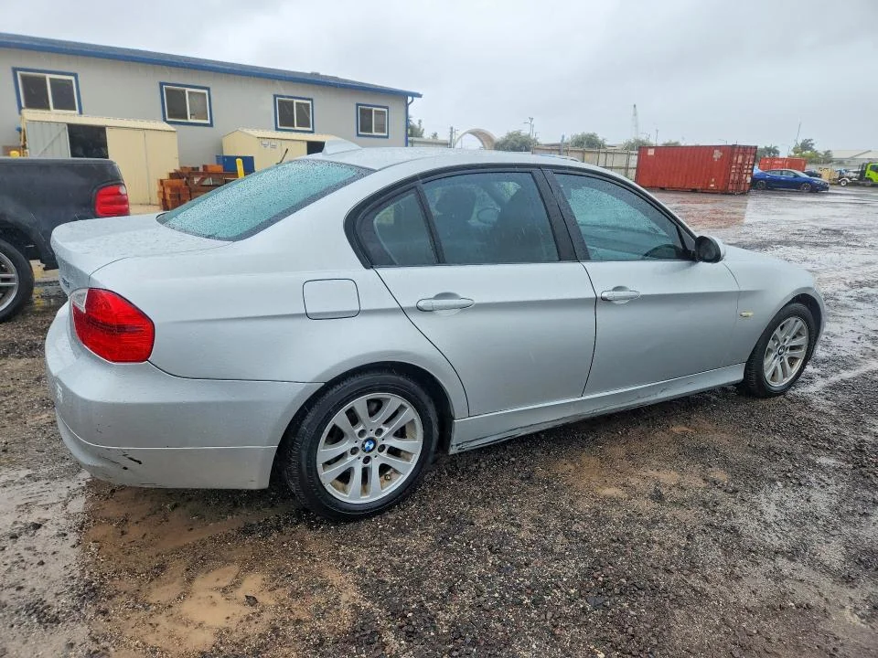 BMW 328 2007 photo 3