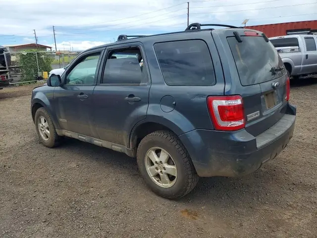 FORD ESCAPE 2008 photo 2