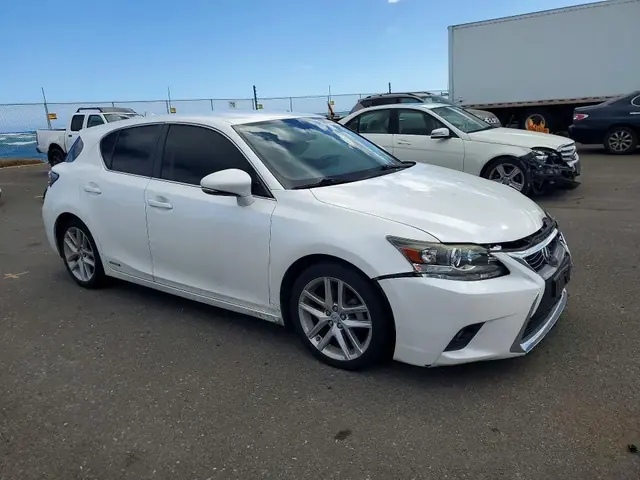 LEXUS CT 2016 photo 4