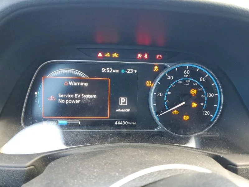NISSAN LEAF 2020 photo 9