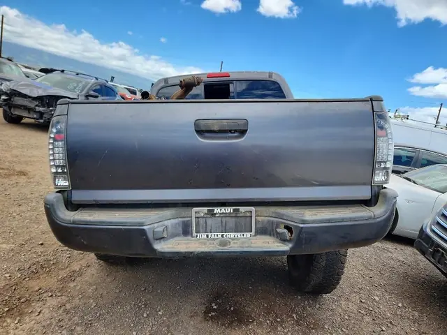 TOYOTA TACOMA 2013 photo 6