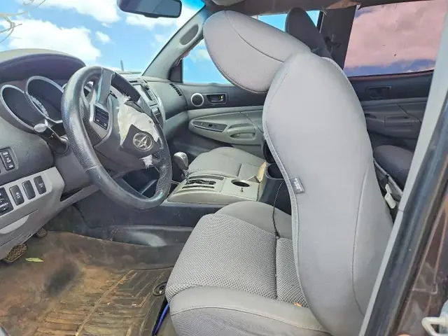TOYOTA TACOMA 2013 photo 7