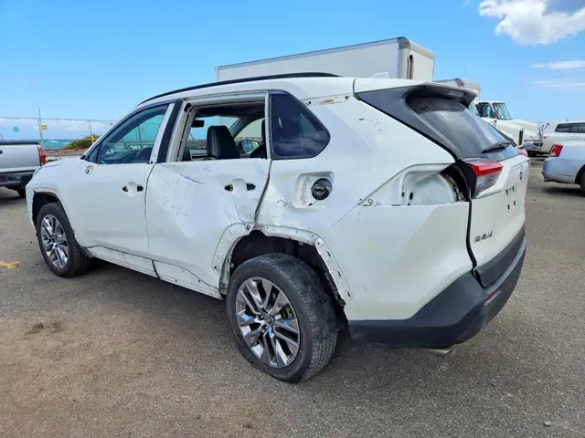 TOYOTA RAV4 2021 photo 2