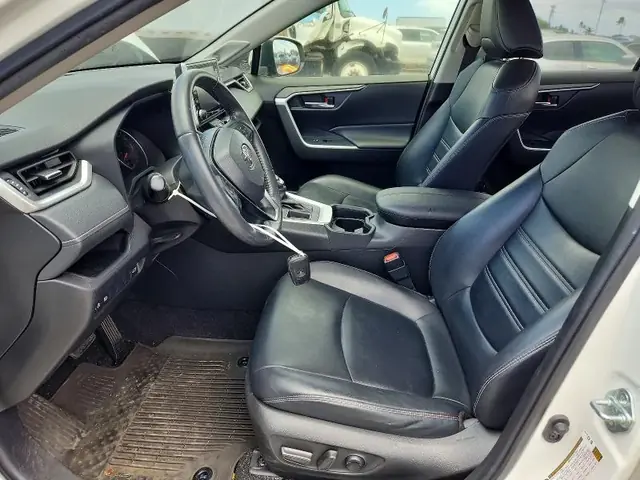 TOYOTA RAV4 2021 photo 7