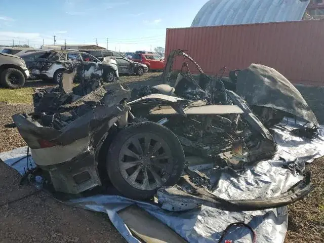 TESLA MODEL X 2018 photo 3