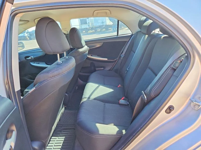 TOYOTA COROLLA 2012 photo 10