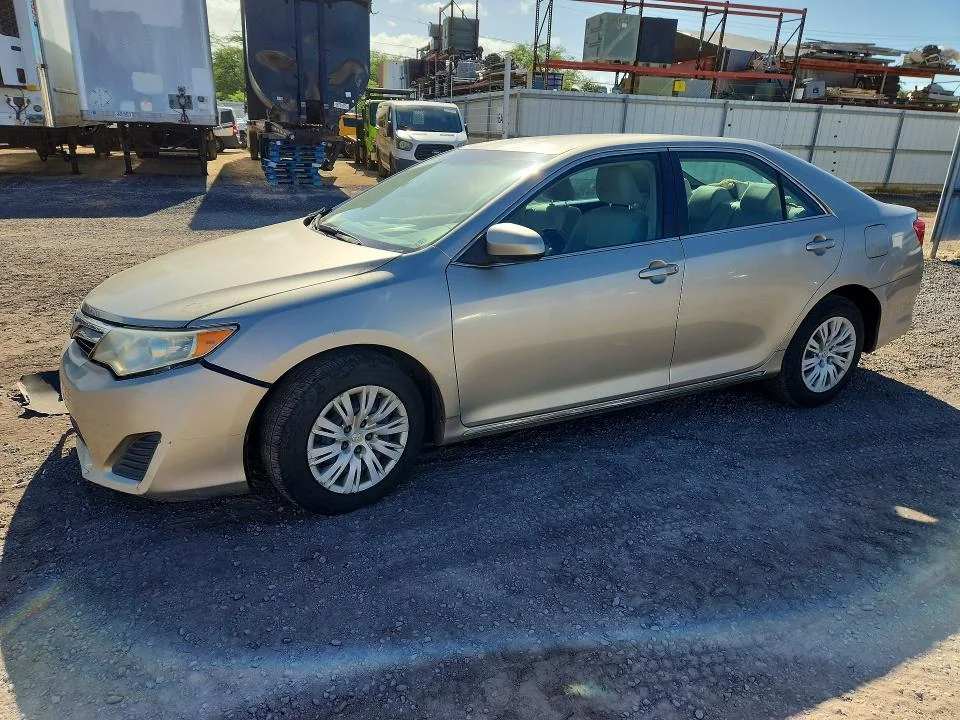 TOYOTA CAMRY 2014 — FRONT END