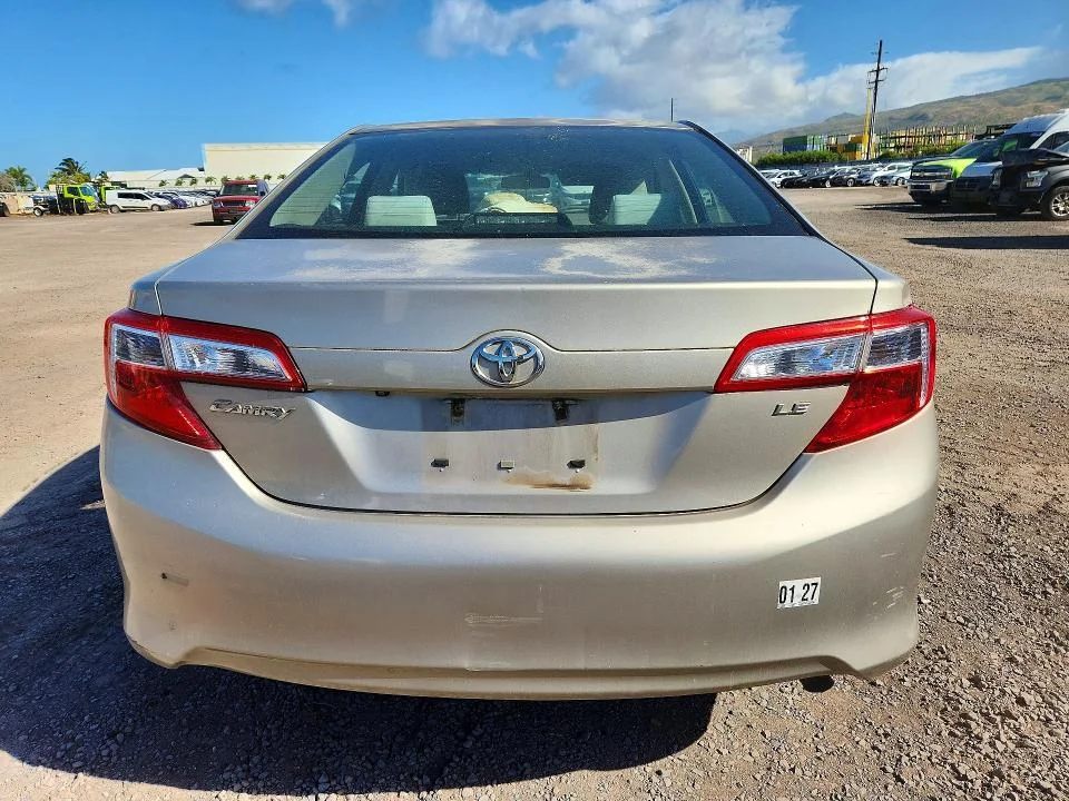 TOYOTA CAMRY 2014 photo 6