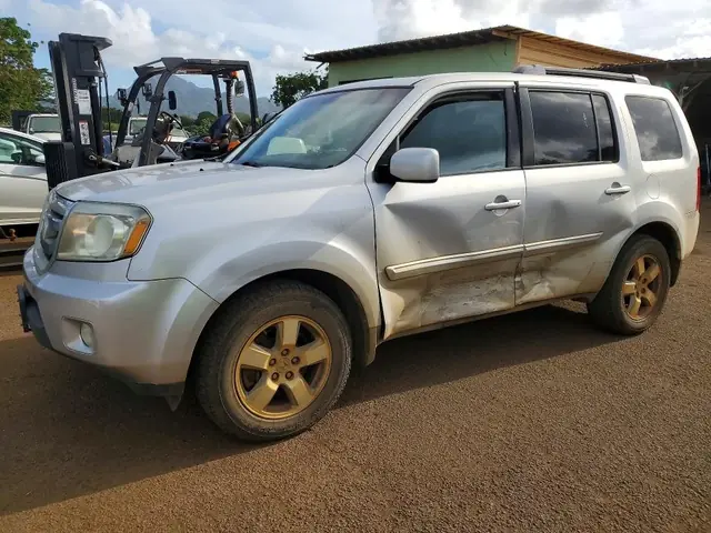 HONDA PILOT 2011 — SIDE