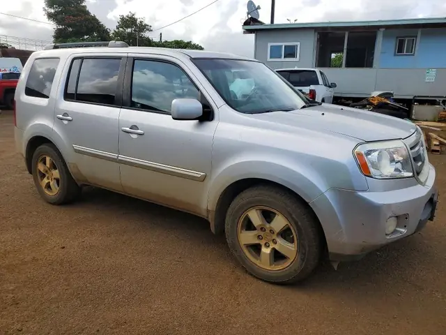 HONDA PILOT 2011 photo 4