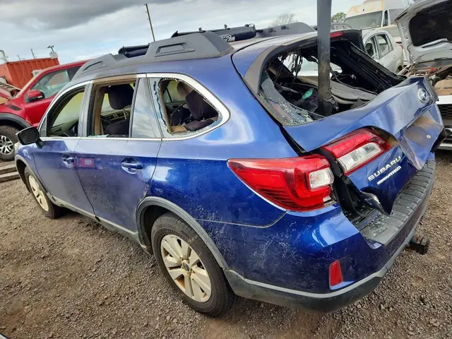 SUBARU OUTBACK 2017 photo 2